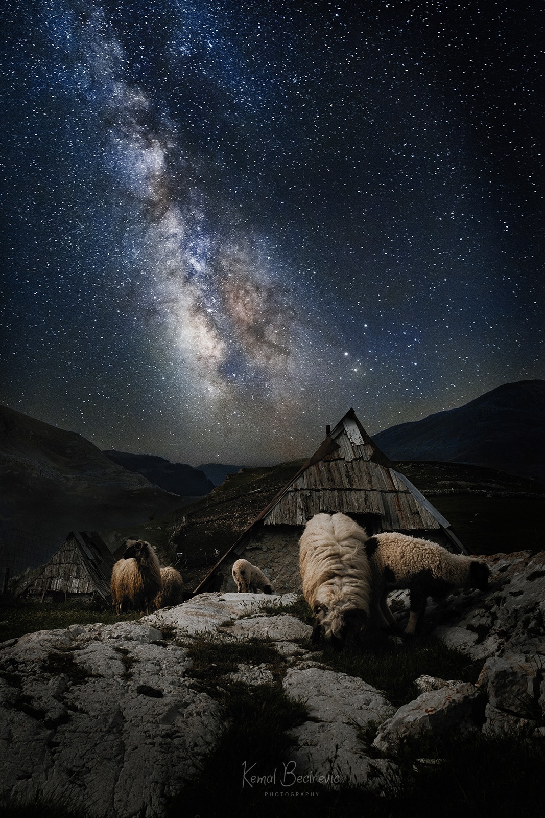Loạt ảnh thiên văn đẹp được chụp từ máy ảnh Fujfilm