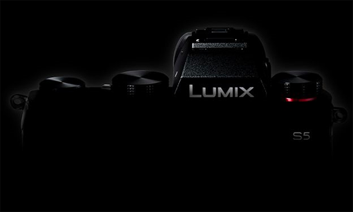 Bức ảnh đầu tiên của Panasonic Lumix S5 sắp ra mắt được hé lộ