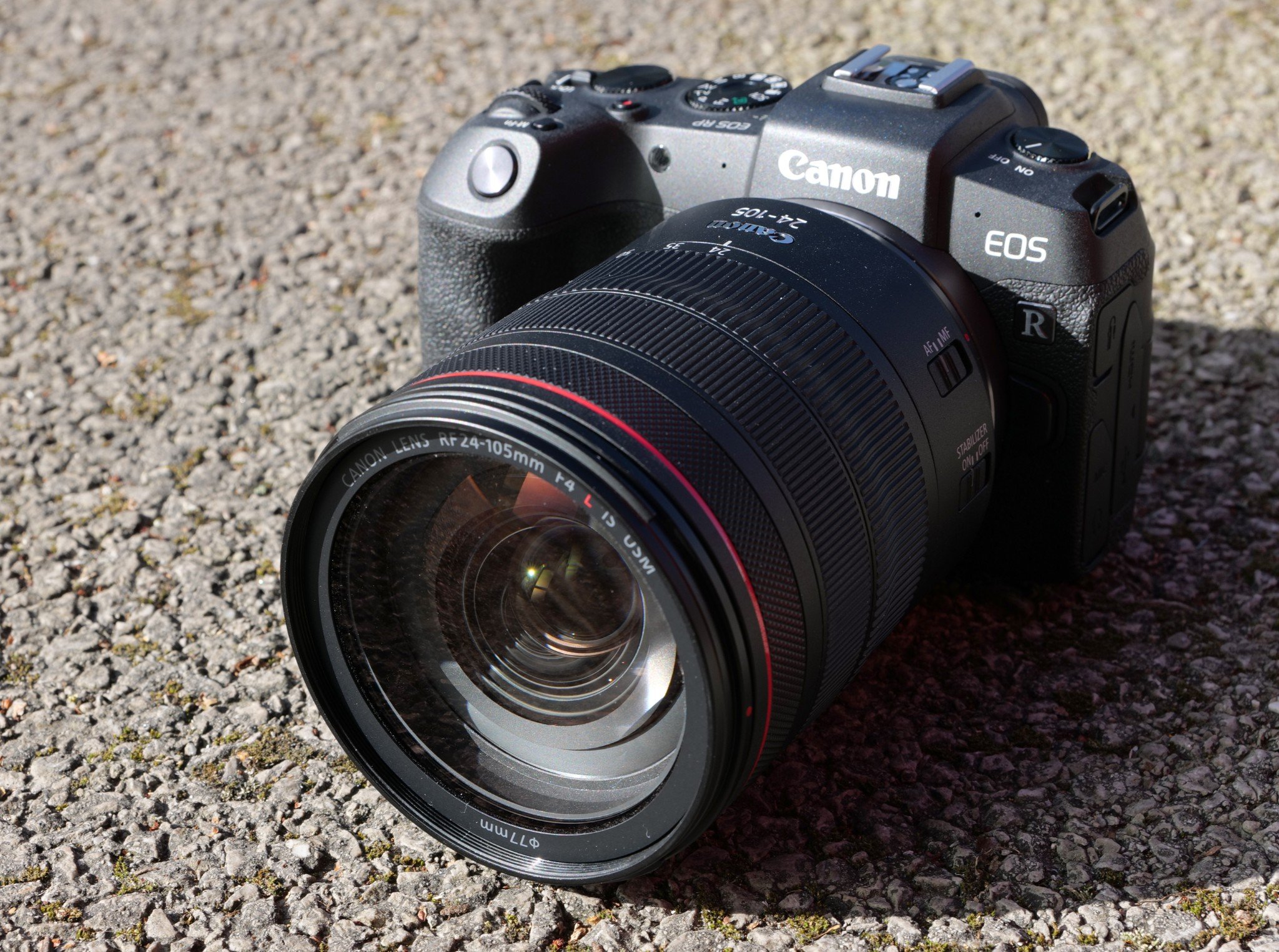 Canon cập nhật phần mềm cho EOS RP -thêm tính năng quay video 24fps, bổ sung thêm ống kính