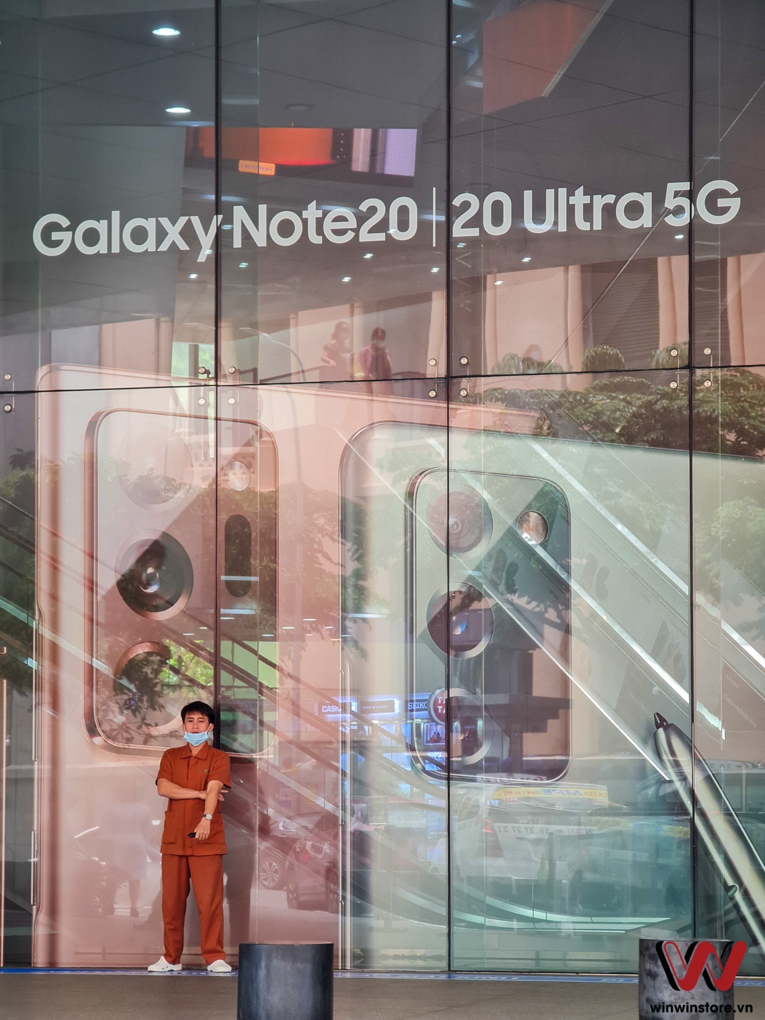 Trên tay Galaxy Note20 Ultra 5G chính hãng, camera tương tự S20 Ultra, nổi bật với quay video 8K