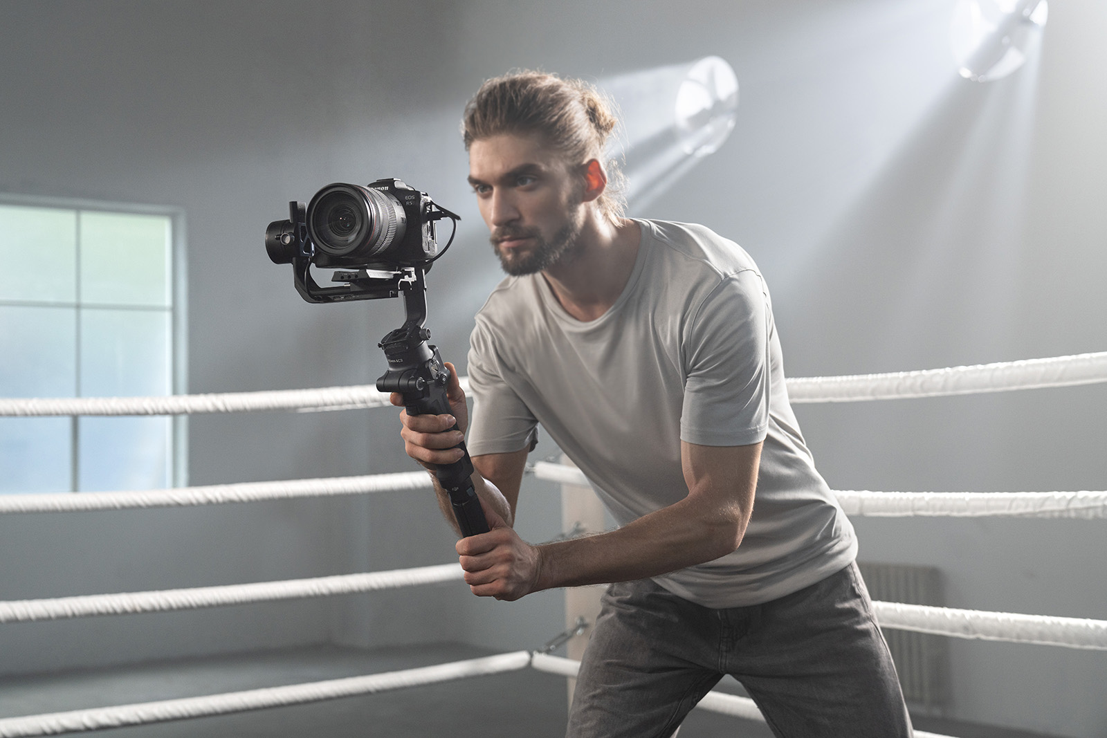 DJI ra mắt gimbal ra mắt RS 2 và RSC 2 và đổi tên dòng gimbal Ronin thành dòng R