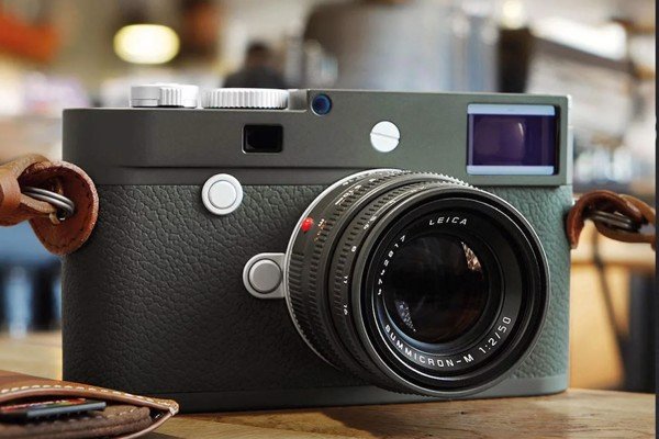 Leica FOTOS 2.0: Tích hợp Lightroom CC và các tính năng mới