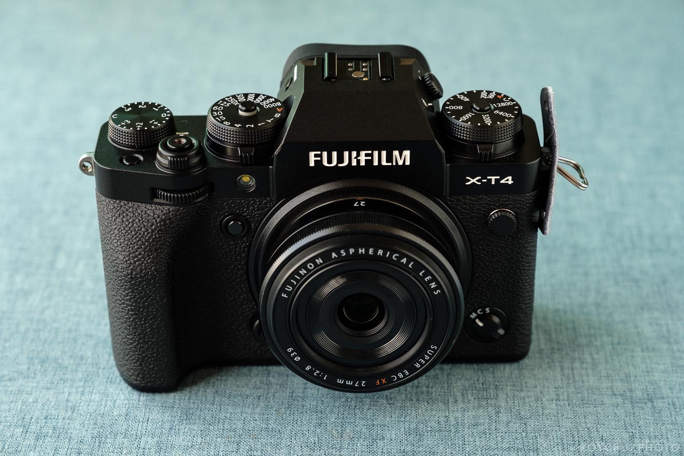Fujifilm X-E4 và ống kính XF 27mm F2.8 II sẽ được trình làng đầu năm 2021