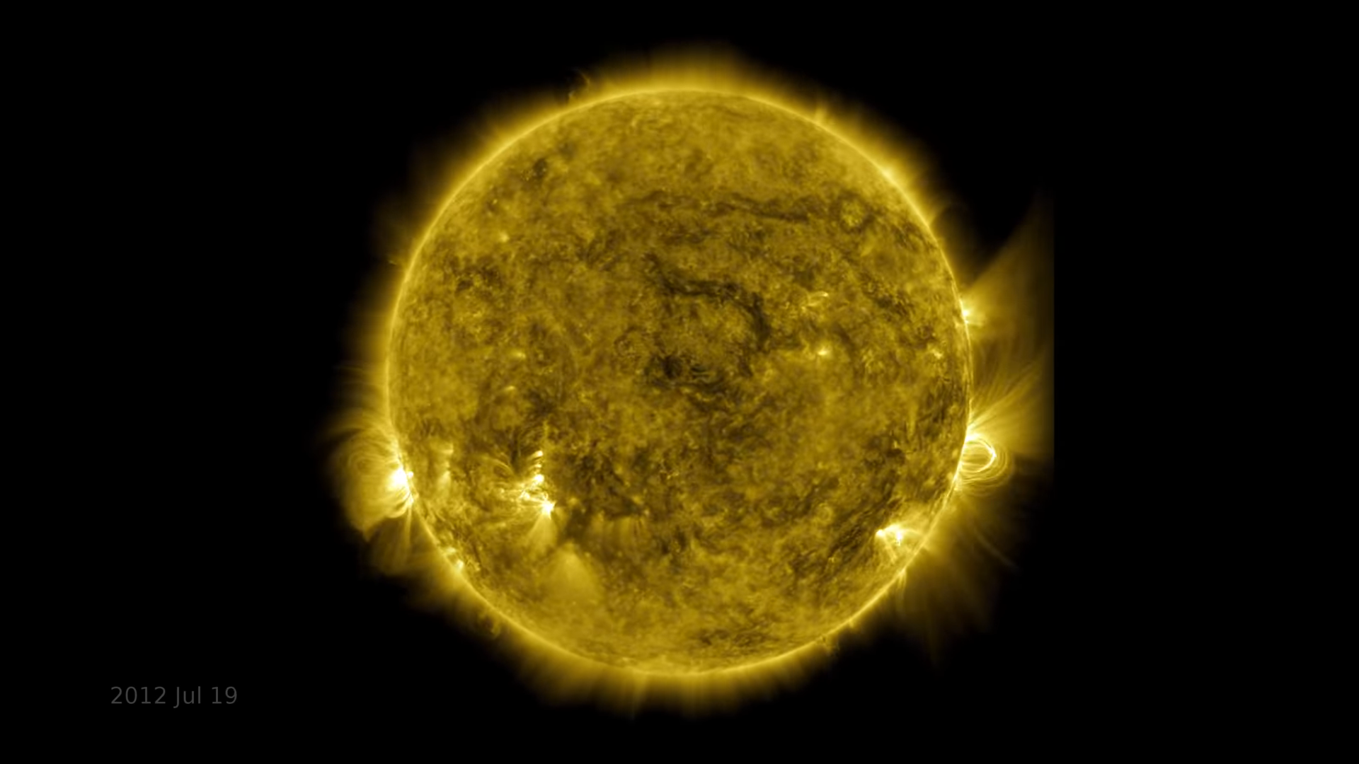 NASA tung video kết hợp bởi 425 triệu bức ảnh chụp mặt trời trong 10 năm