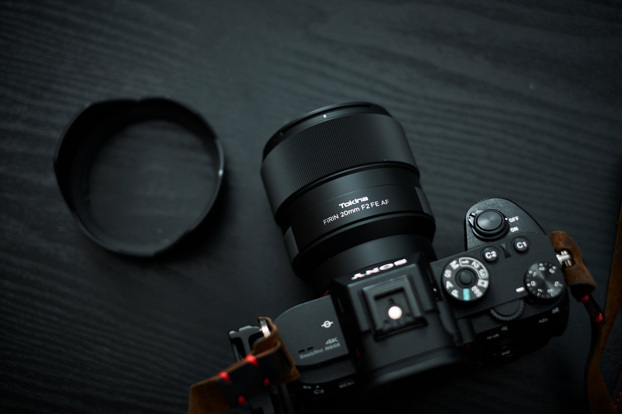 TRÊN TAY VÀ ĐÁNH GIÁ CHI TIếT TOKINA FIRIN 20MM F2 E-MOUNT