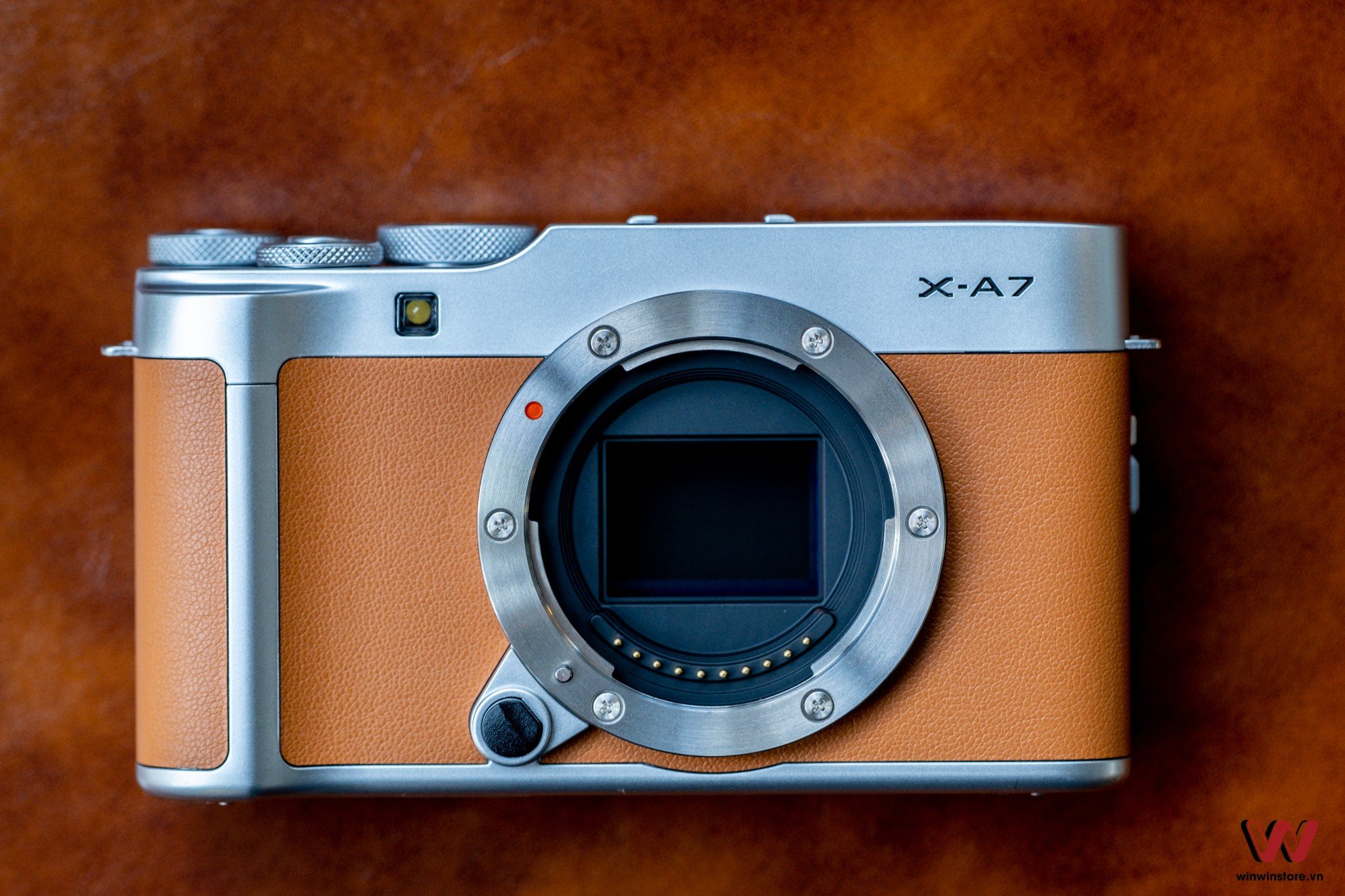 Mở hộp và trên tay nhanh Fujifilm X-A7: camera ai chụp cũng được