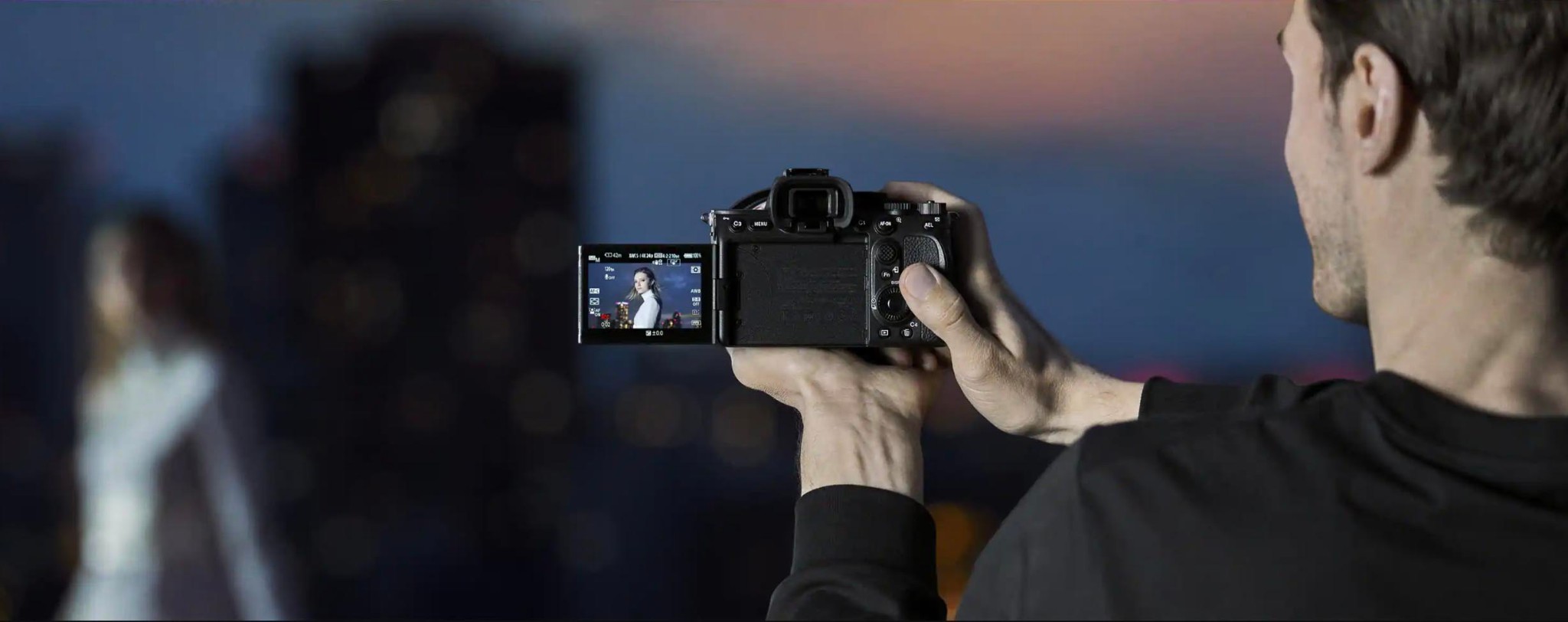 Máy ảnh Sony a7S III sẽ có giá bán 82,990,000, đặt trước tại WinWinStore nhận bộ quà tặng lên tới 8 triệu đồng