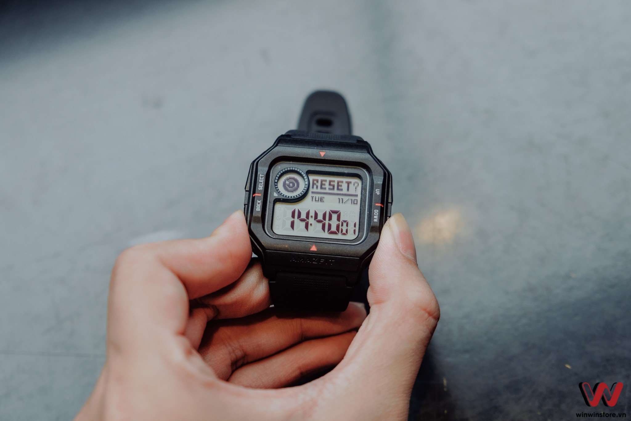 Hướng dẫn kết nối Huami Amazfit Neo và tổ hợp nút bấm bạn nên biết